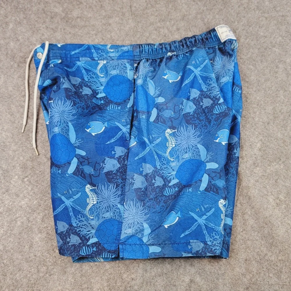 Southern Tide Skipjack Water Shorts‎ Mens Large Blue Sea Life Turtle Swim Trunks